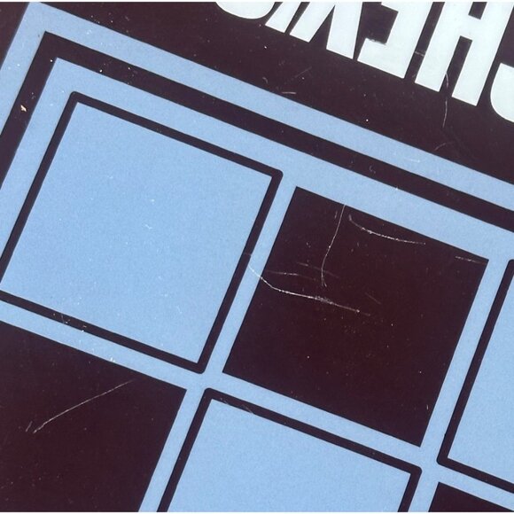 Hershey's 100th Anniversary Hugs & Kisses Checkers & Tic-Tac-Toe Game Set (READ) - Picture 6 of 15